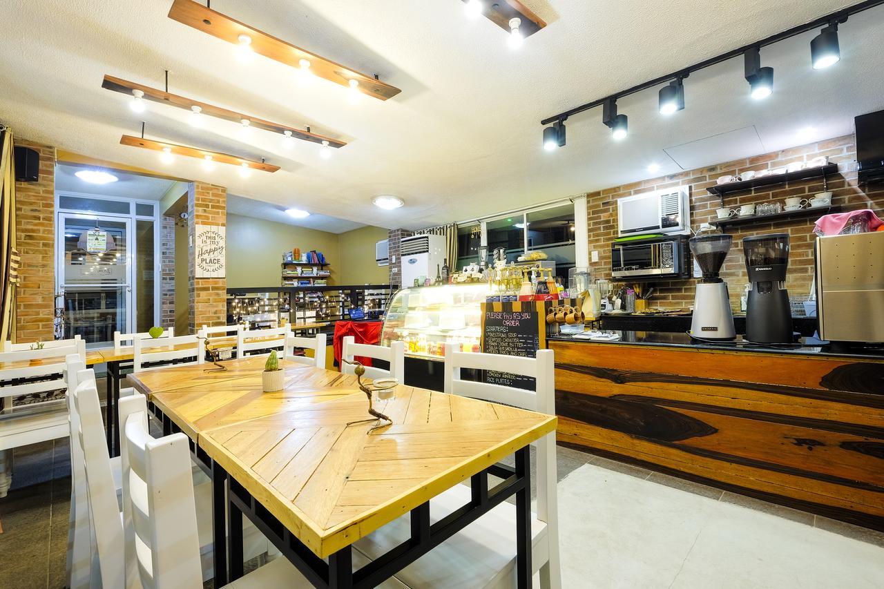 Japi Hotel - Annex Cauayan Zewnętrze zdjęcie